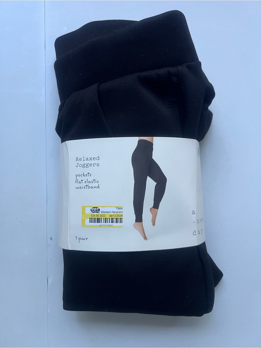 Relaxed Joggers pockets flat elastic waistband